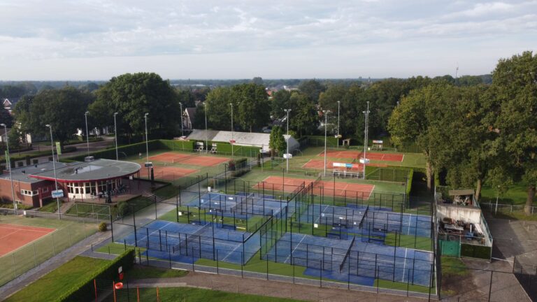 Aanleg padelbaan TC Telro