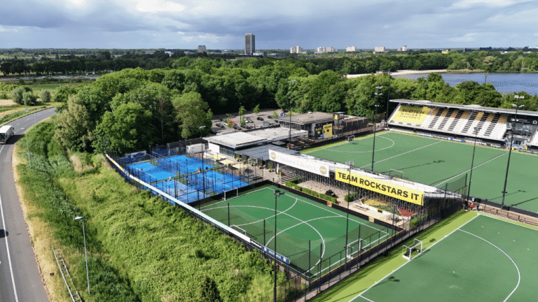 HC Den Bosch Dry Hockey Edel Aero - Finovi Aanleg hockeyveld HC 's-Hertogenbosch